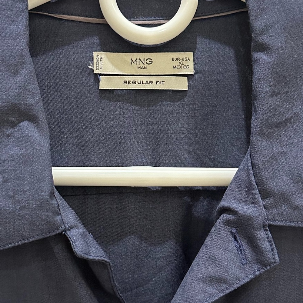 NWOT Mango Men Button Down Navy Shirt XL - Picture 5 of 7